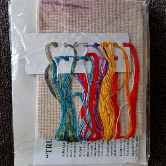 Design Works Counted Cross Stitch Kit, 'Trust In The Lord'  ** NWT ** - Picture 2 of 2